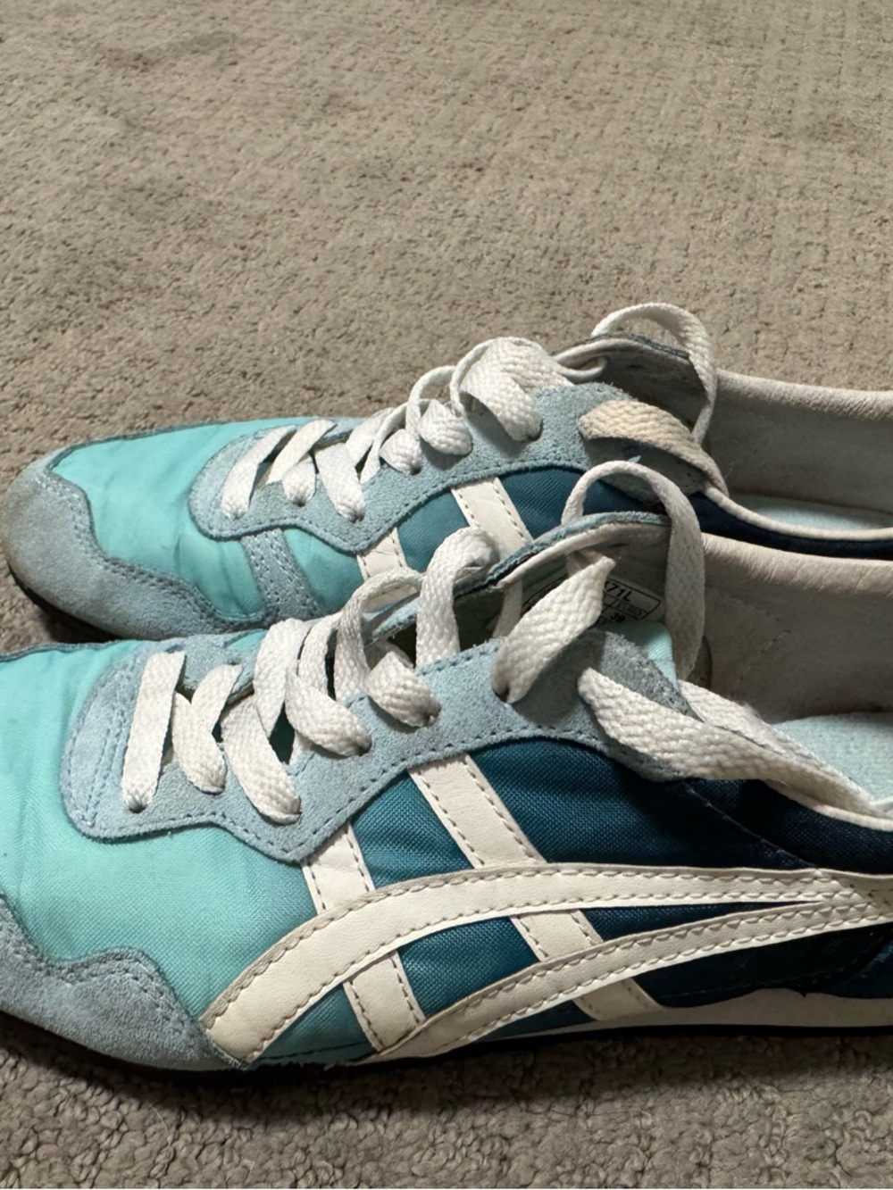 Onitsuka Tiger Serrano 'Arctic Sky White Peach’. Women 7.5 good used condition - Picture 3 of 7